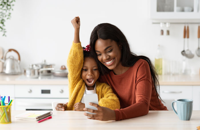 girl with mom excited